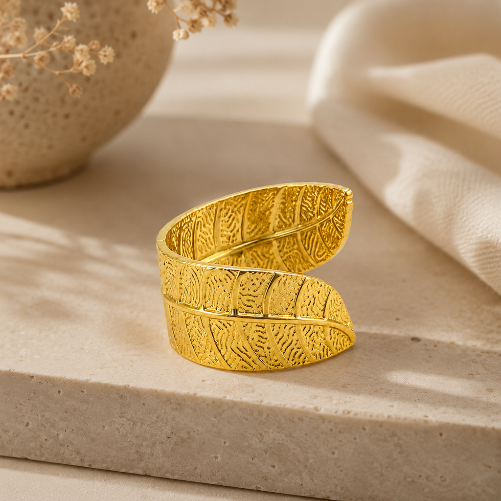 18K Textured Leaf Wrap Adjustable Ring