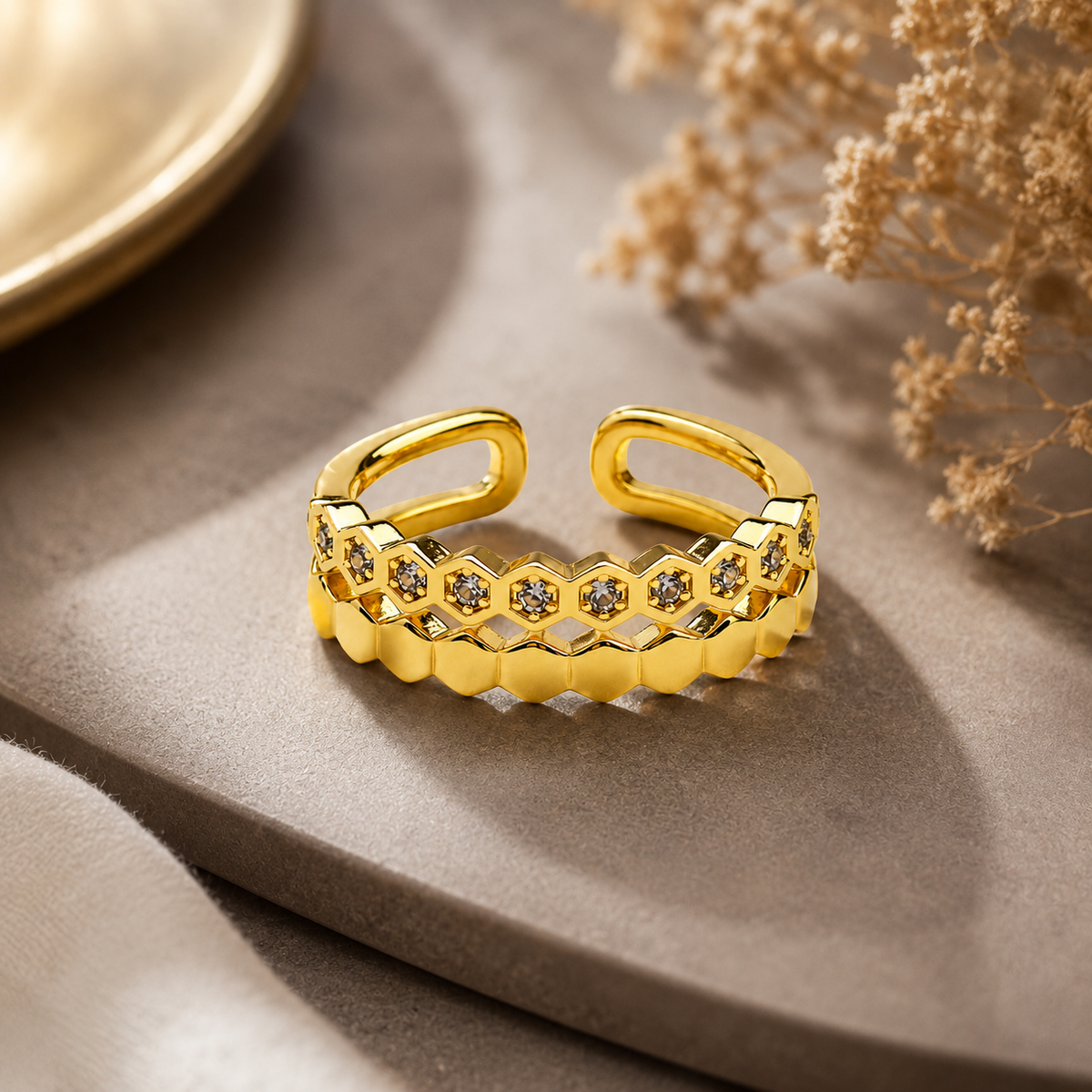 18K Honeycomb Crystal Open Ring