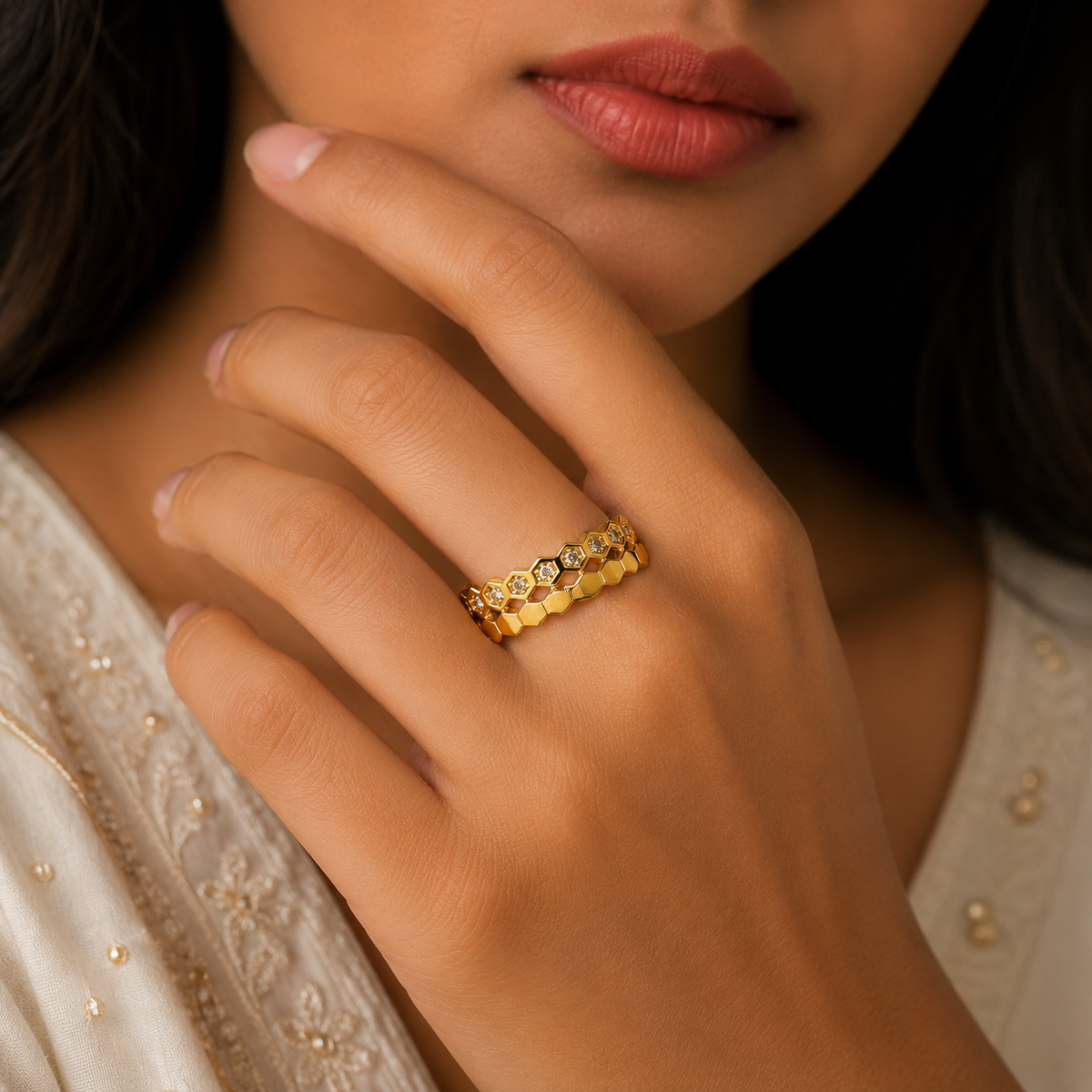 18K Honeycomb Crystal Open Ring