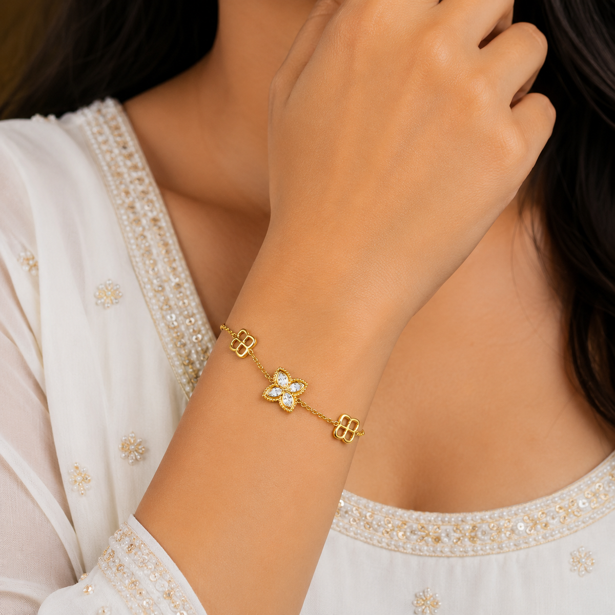 18K Clover Charm Bracelet