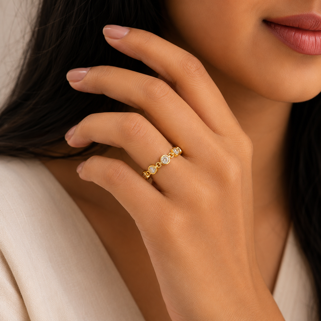 18K Crystal Link Eternity Ring