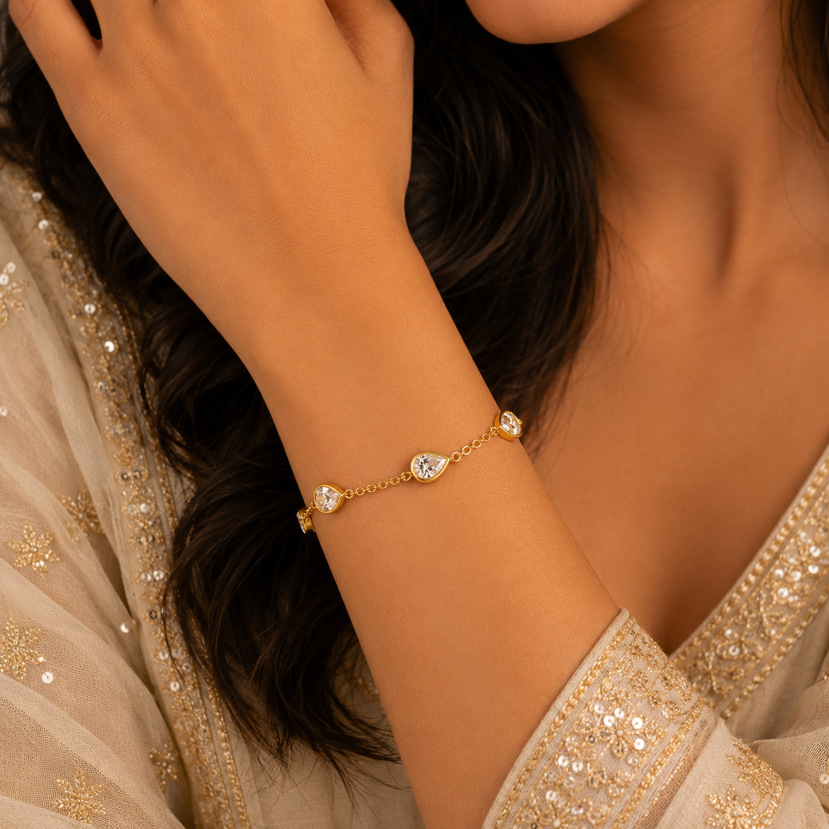 18K Teardrop Crystal Bracelet