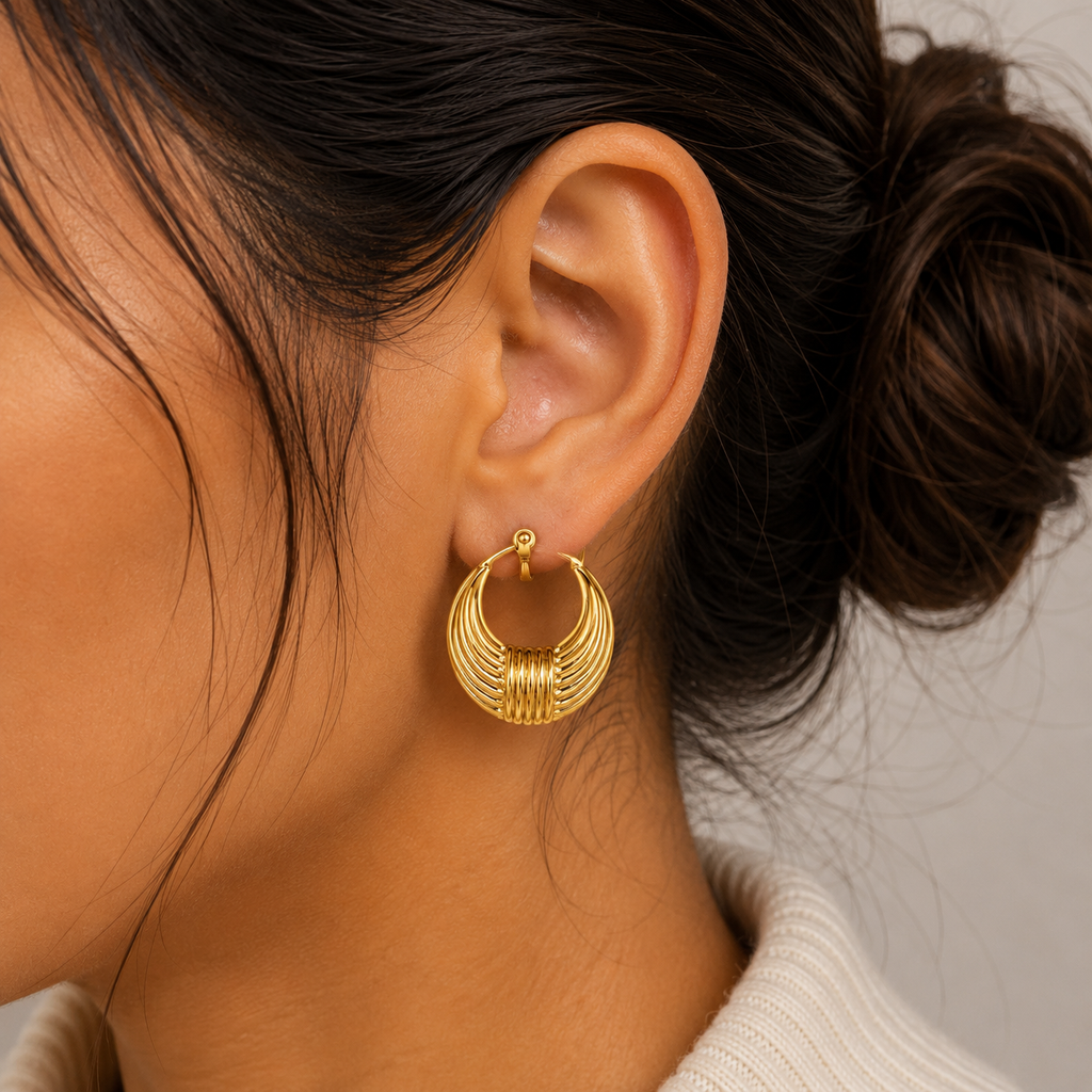 18K Vintage Ribbed Hoop Earrings