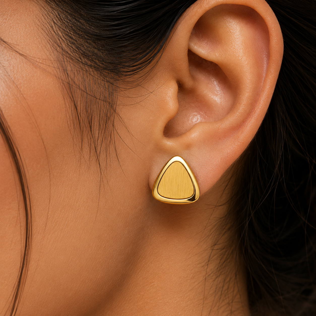 18K Minimalist Triangle Stud Earrings